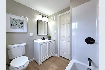 6169 W Spencer Pl, Milwaukee, WI 53218 - Photo 23