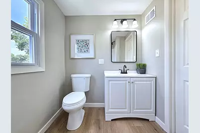 6169 W Spencer Pl, Milwaukee, WI 53218 - Photo 21