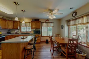 1505 Raveen St, Fort Atkinson, WI 53538 - Photo 11