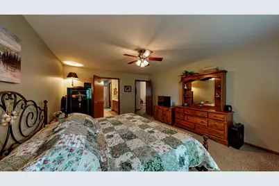 1505  Raveen St, Fort Atkinson, WI 53538 - Photo 37