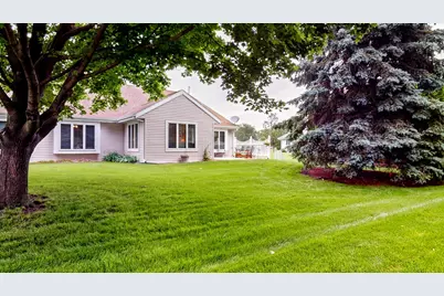 1505  Raveen St, Fort Atkinson, WI 53538 - Photo 57