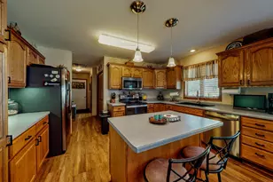1505 Raveen St, Fort Atkinson, WI 53538 - Photo 3