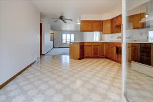 914 Northern Sands Pl, Onalaska, WI 54650 - Photo 13