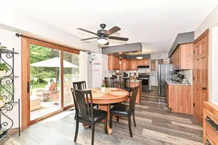 4105 W McGinnis Dr, Franklin, WI 53132 - Photo 7