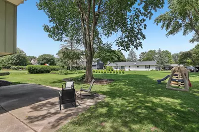 5806  Glen Flora Dr, Greendale, WI 53129 - Photo 39