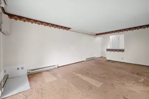 306 Sheffield Rd, Waukesha, WI 53186 - Photo 7