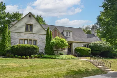 8525  Ravenswood Cir, Wauwatosa, WI 53226 - Photo 25