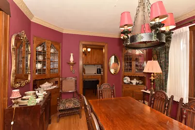 8525  Ravenswood Cir, Wauwatosa, WI 53226 - Photo 7