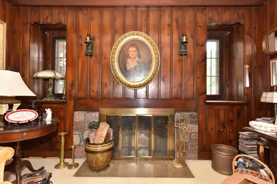 8525  Ravenswood Cir, Wauwatosa, WI 53226 - Photo 5