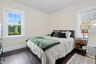 1615 E Beverly Rd, Shorewood, WI 53211 - Photo 7