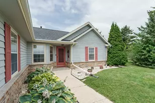 W4743 Scott Ln, Lebanon, WI 53047 - Photo 9