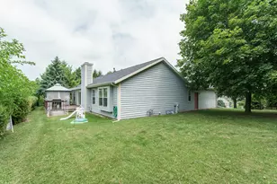 W4743 Scott Ln, Lebanon, WI 53047 - Photo 41