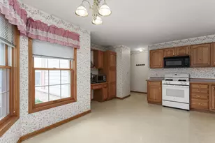 W4743 Scott Ln, Lebanon, WI 53047 - Photo 11