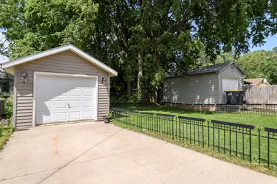 740 W College Ave, Waukesha, WI 53186 - Photo 31