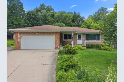68  Oakwood St, Williams Bay, WI 53191 - Photo 1
