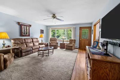 68  Oakwood St, Williams Bay, WI 53191 - Photo 3