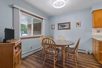 68  Oakwood St, Williams Bay, WI 53191 - Photo 5