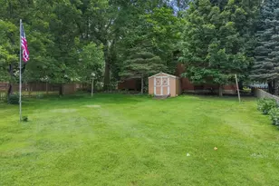 68 Oakwood St, Williams Bay, WI 53191 - Photo 17