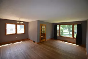 956 W Conger St, Whitewater, WI 53190 - Photo 11