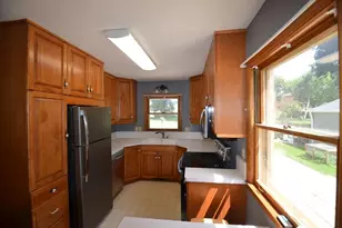956 W Conger St, Whitewater, WI 53190 - Photo 9