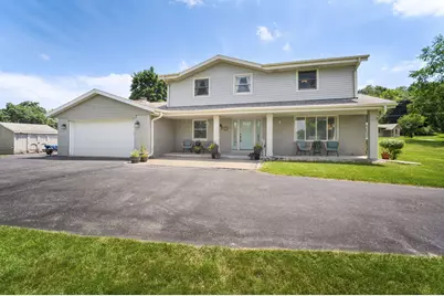 S94W23075  Meadow View Ln, Vernon, WI 53103 - Photo 3