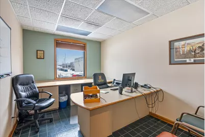 2101-2201 W Purdue St, Milwaukee, WI 53209 - Photo 25