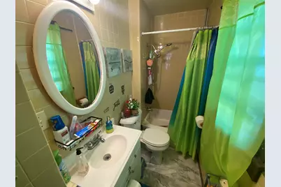 5724 N 41st St, Milwaukee, WI 53209 - Photo 7