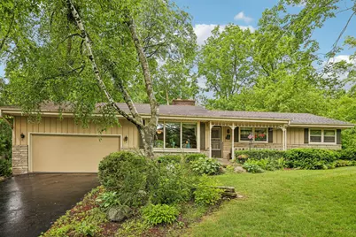 W213N5425  Kenmore Dr, Menomonee Falls, WI 53051 - Photo 1