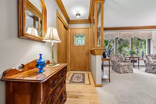 W213N5425 Kenmore Dr, Menomonee Falls, WI 53051 - Photo 3