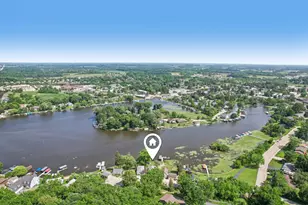 131 Riverside Dr, Racine, WI 53185 - Photo 53