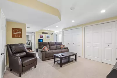 131  Riverside Dr, Racine, WI 53185 - Photo 19