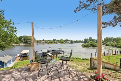 131  Riverside Dr, Racine, WI 53185 - Photo 37