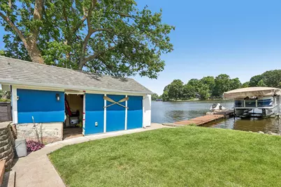 131  Riverside Dr, Racine, WI 53185 - Photo 45
