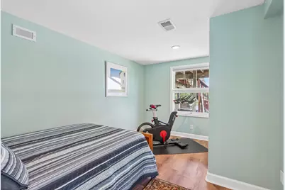 131  Riverside Dr, Racine, WI 53185 - Photo 25