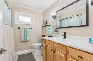 131 Riverside Dr, Racine, WI 53185 - Photo 17