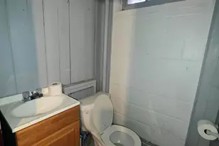 5528 W Auer Ave, Milwaukee, WI 53216 - Photo 17