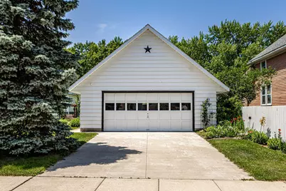 318 E Franklin St, Sparta, WI 54656 - Photo 3
