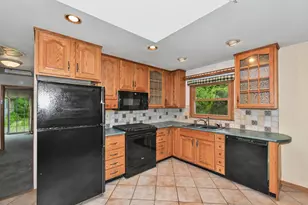 8600 Racine Ave, Racine, WI 53185 - Photo 5