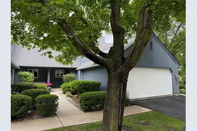 10329 N Savannah Ct, Mequon, WI 53092 - Photo 1