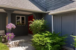 10329 N Savannah Ct, Mequon, WI 53092 - Photo 37