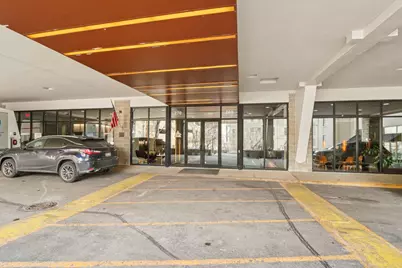 270 E Highland Ave #223, Milwaukee, WI 53202 - Photo 5