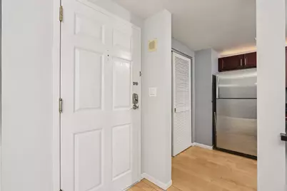 270 E Highland Ave #223, Milwaukee, WI 53202 - Photo 31