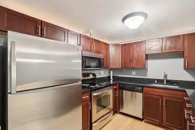 270 E Highland Ave #223, Milwaukee, WI 53202 - Photo 9