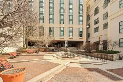 270 E Highland Ave #223, Milwaukee, WI 53202 - Photo 5