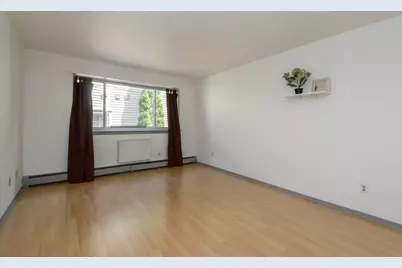 2222 E Belleview Pl #106, Milwaukee, WI 53211 - Photo 11