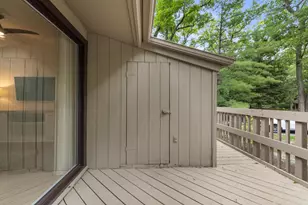 504 Rolling Green Dr, Fontana, WI 53125 - Photo 17