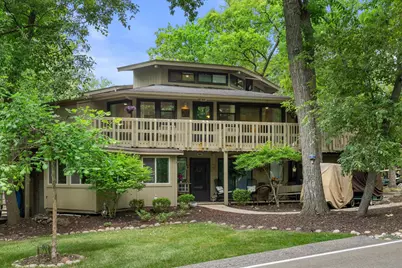 504  Rolling Green Dr #G, Fontana, WI 53125 - Photo 1