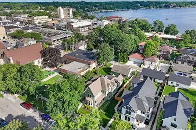 920  Geneva St, Lake Geneva, WI 53147 - Photo 35