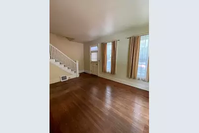 1744  Park Ave, Racine, WI 53403 - Photo 3