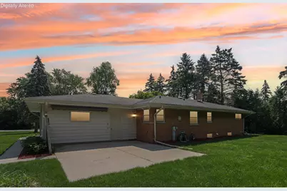 8173 S 28th St, Franklin, WI 53132 - Photo 31